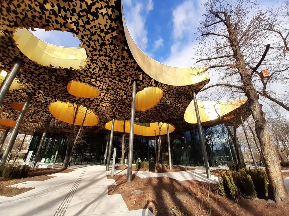 Photograph by Barnabás Csaplár