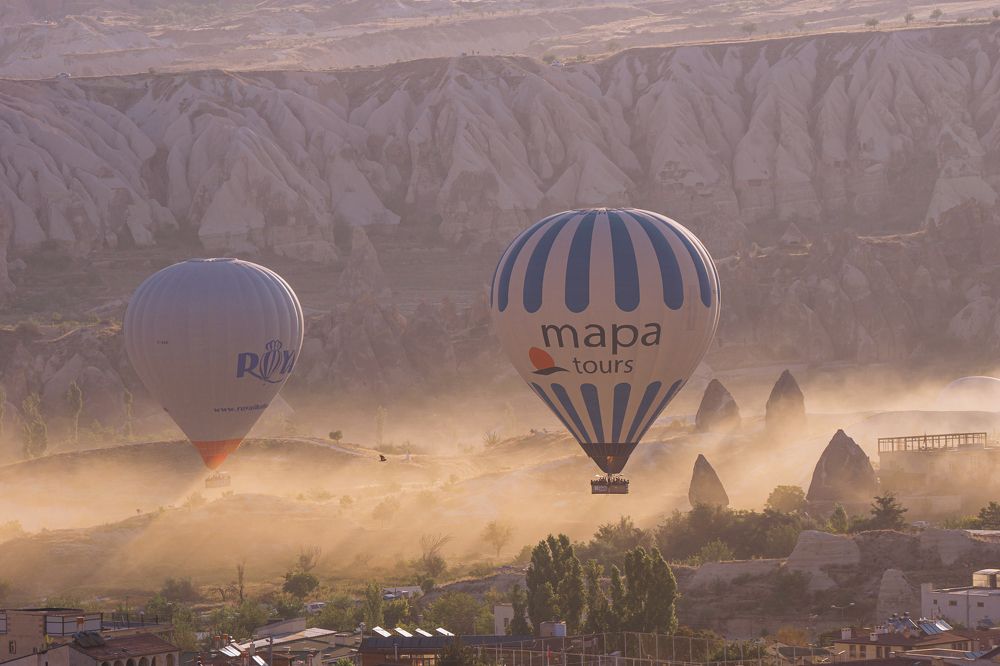 Photograph by MARIAN MUNTEANU