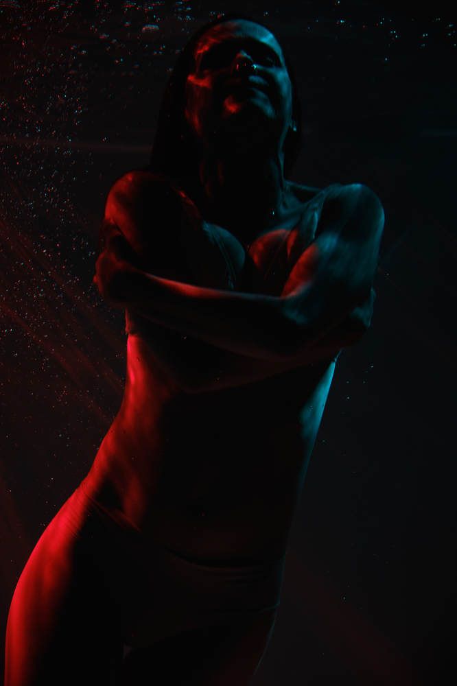 Woman portrait underwater