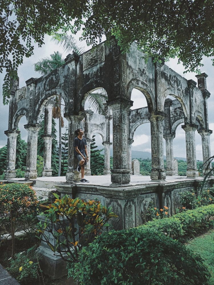 Photograph by Nyoman Yusa