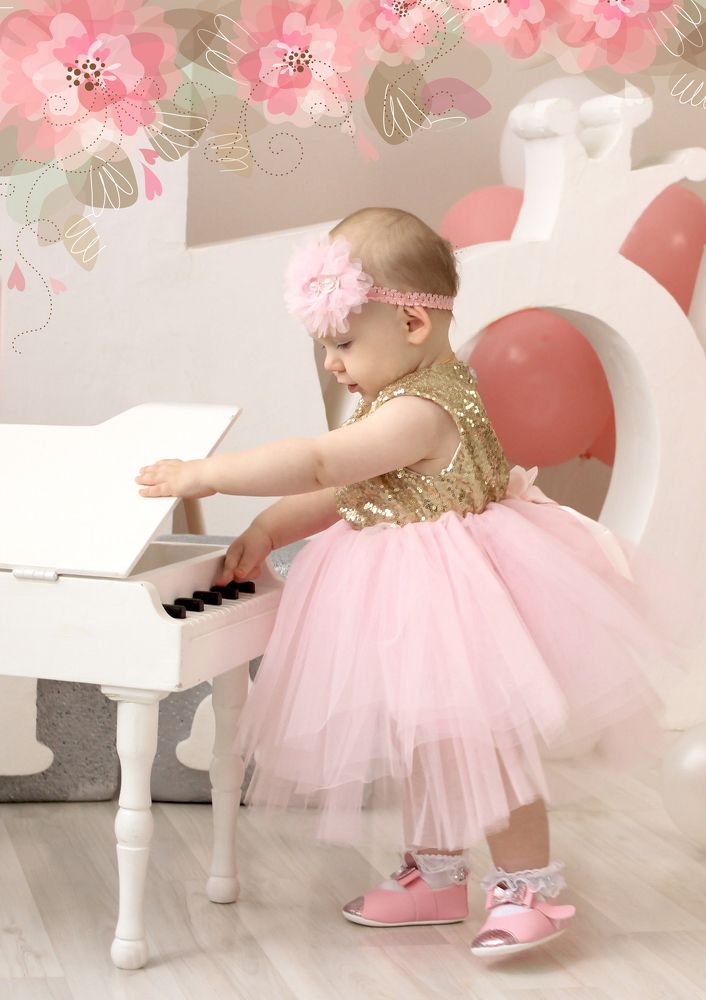 Анастасия...