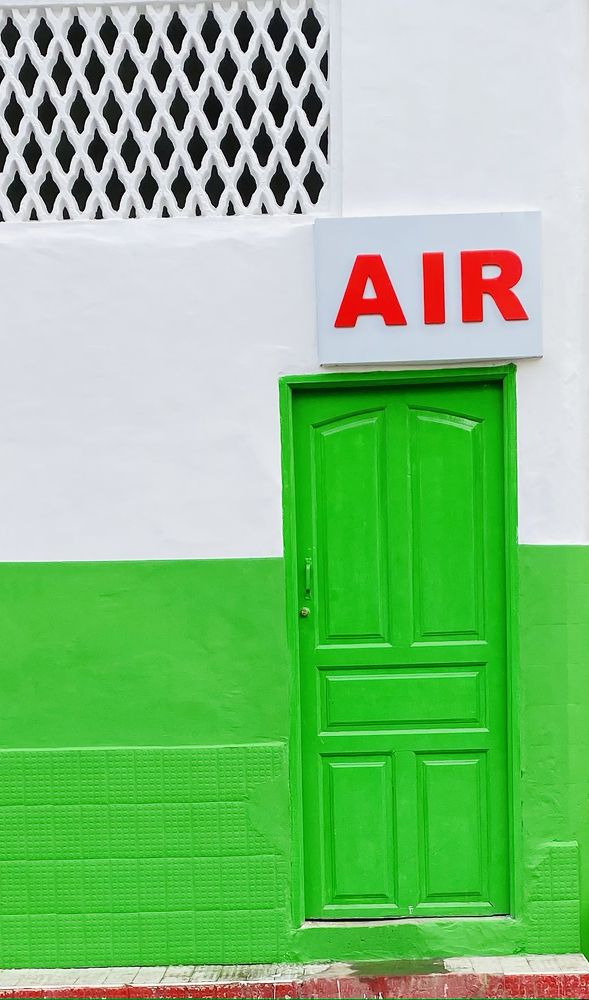 Photograph by Carine Czerwonogora