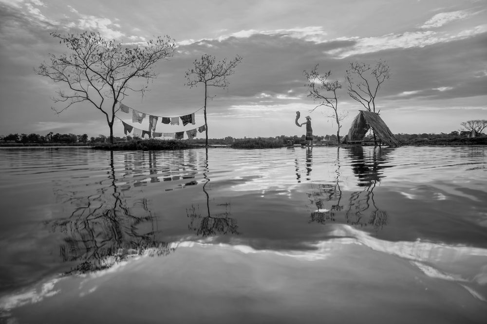 Photograph by Min Min Soe