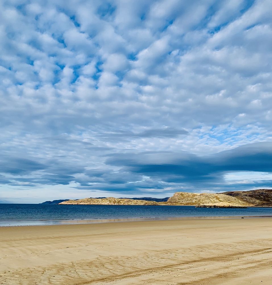 Teriberka village.  Barents Sea