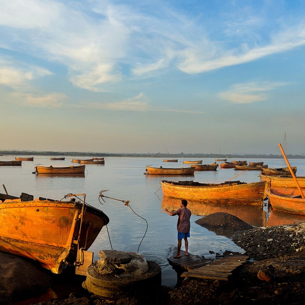 Somewhere in between the sky & water!