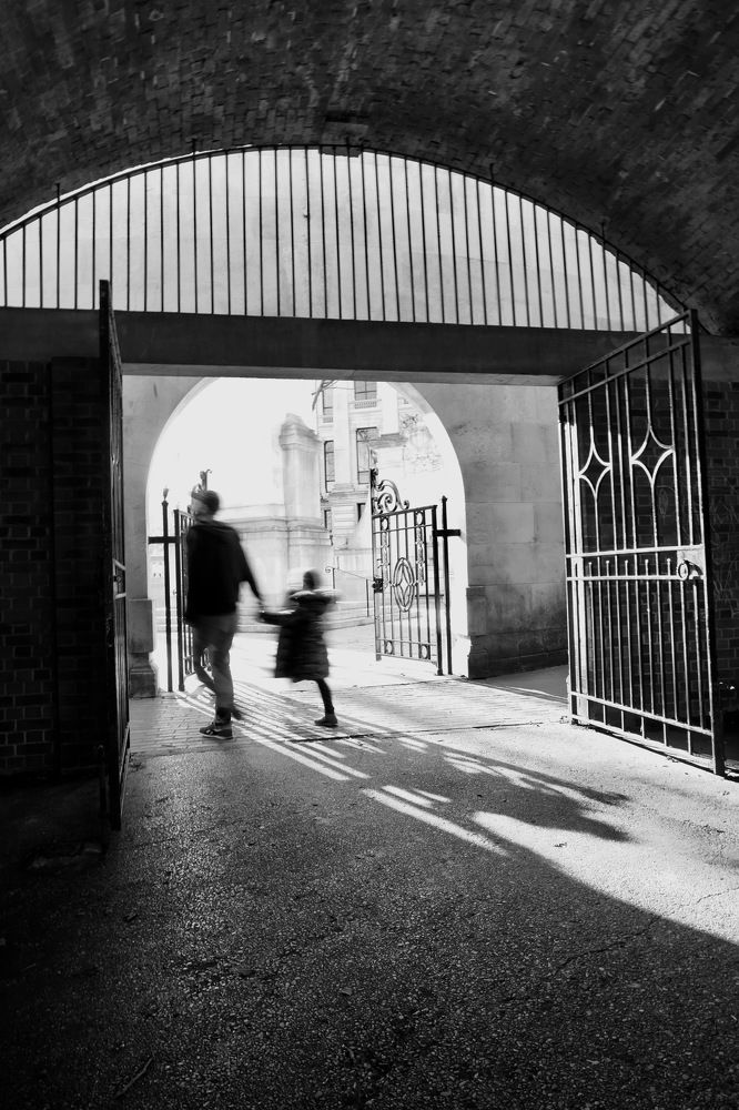 Skipping through Light