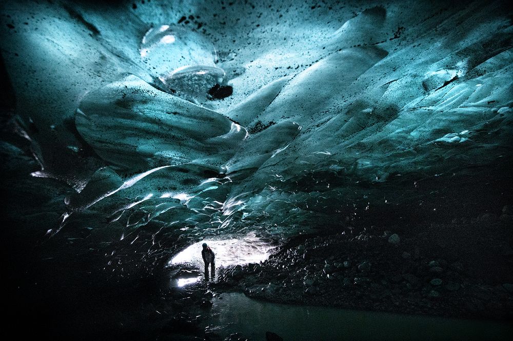 Photograph by Carlos Lopes Franco