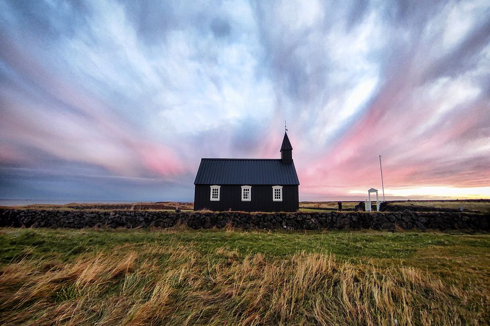 Photograph by Carlos Lopes Franco