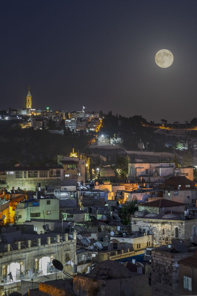 Photograph by Hait Roman