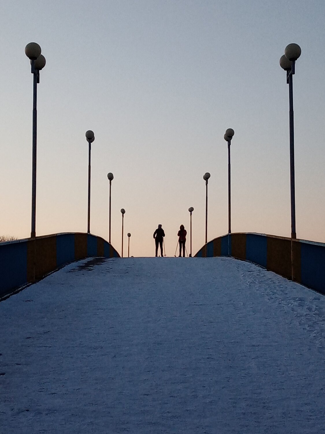 Крутой спуск.