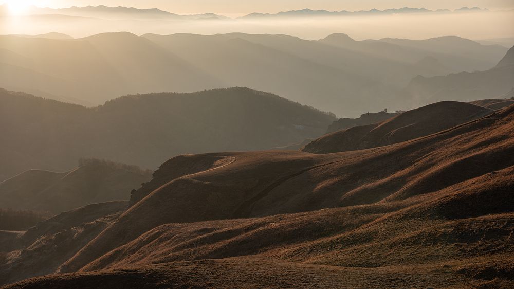 Вид с перевала Гум-Баши (Карачаево-Черкесия)