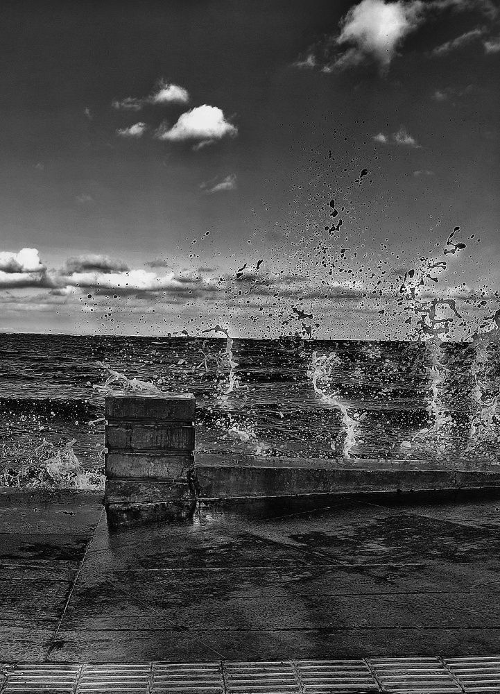 Photograph by Carlos Orozco Carlos Orozco bass