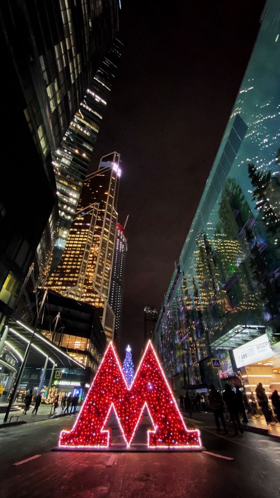 Фотография автора Вячеслав Халин