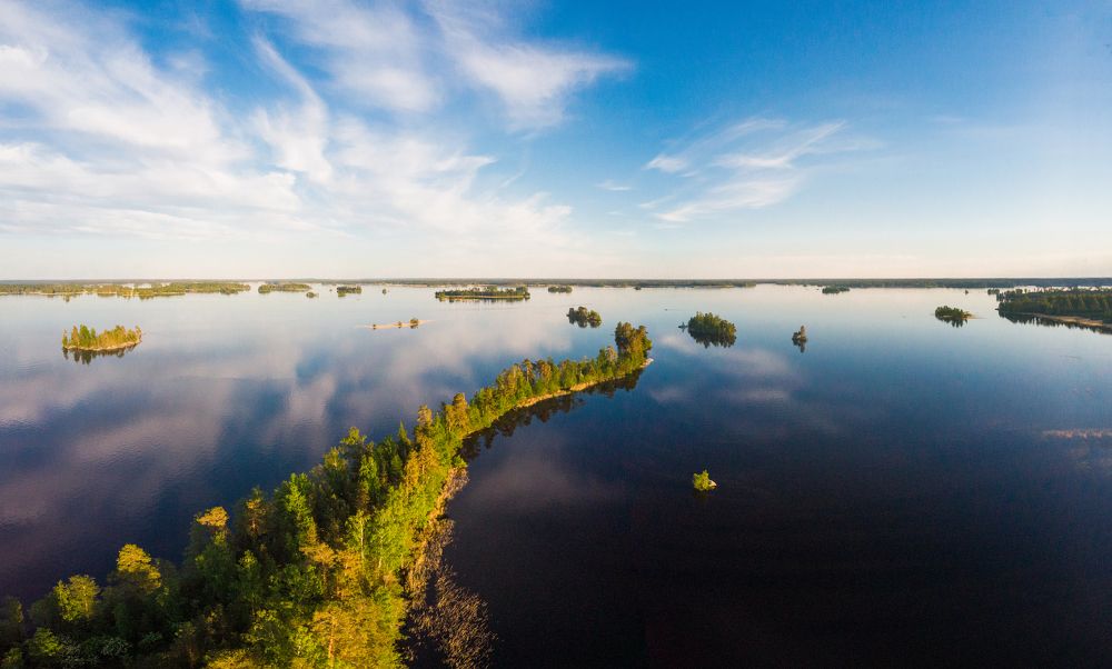 удивительный закат на Ладожском озере.