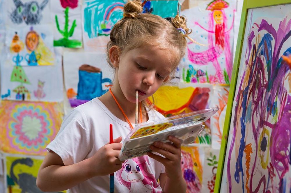 Artist. Художница