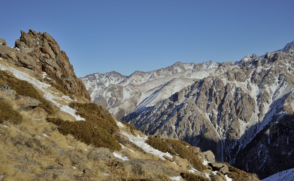 Весна в горах. Spring in the mountains.