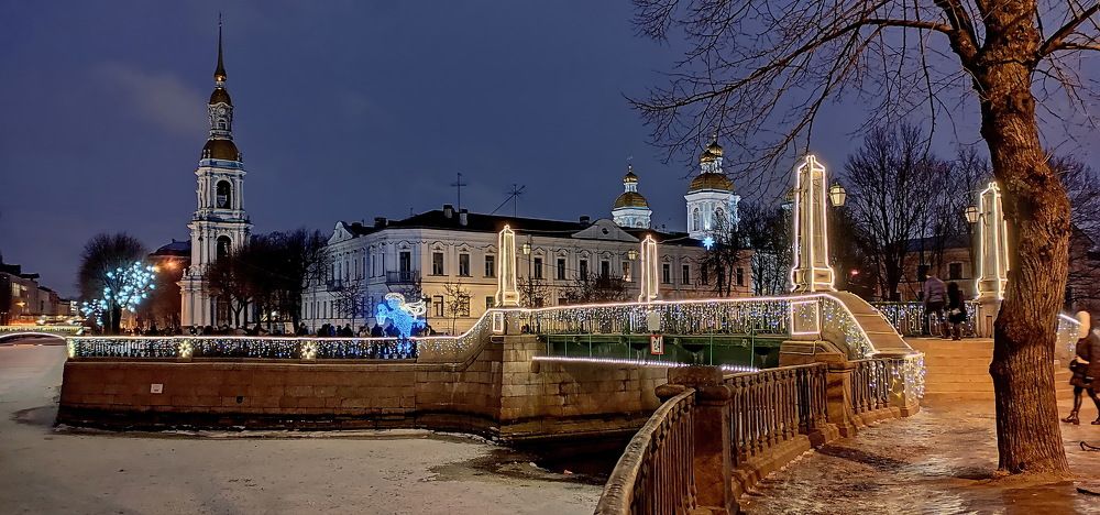 Photograph by Stas Staroverov