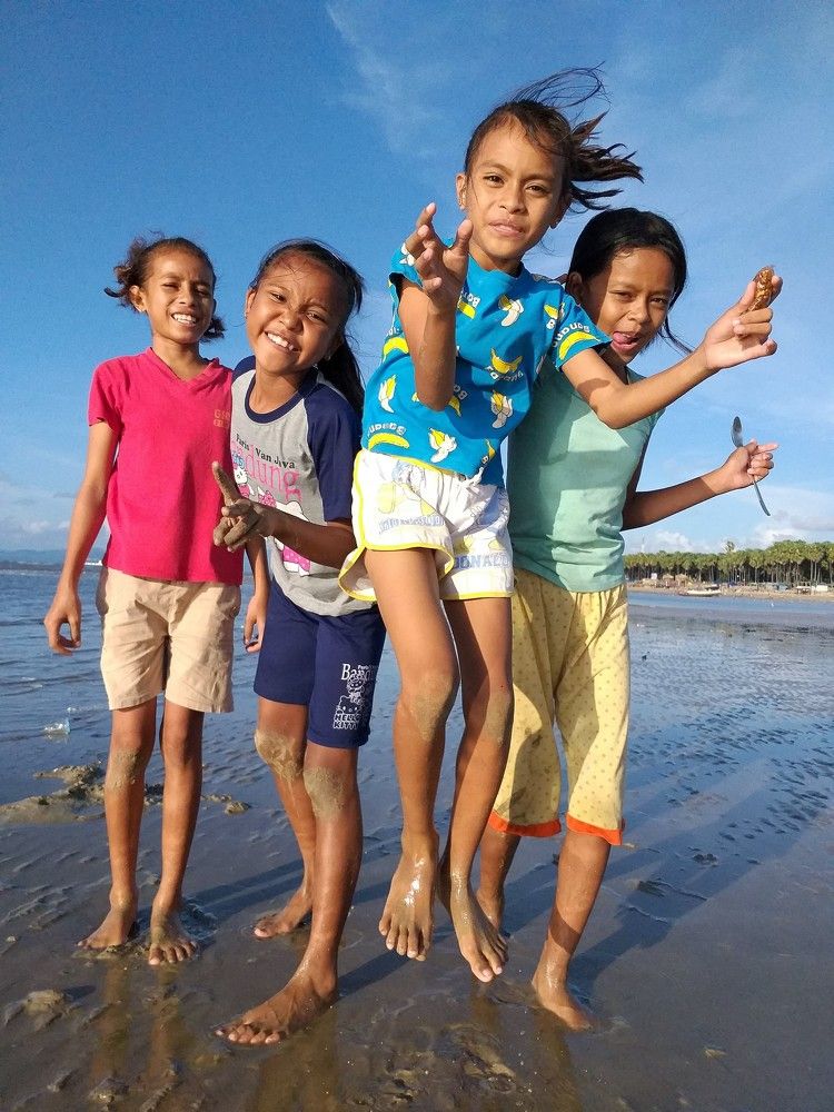 Photograph by Leni Tangmau