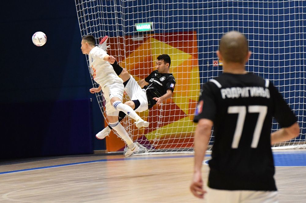 Есть только миг