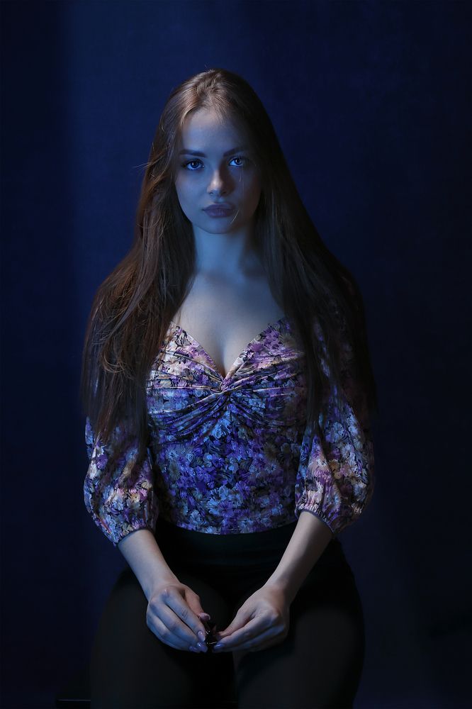 Ведьмочка в синем цвете. Witch in blue