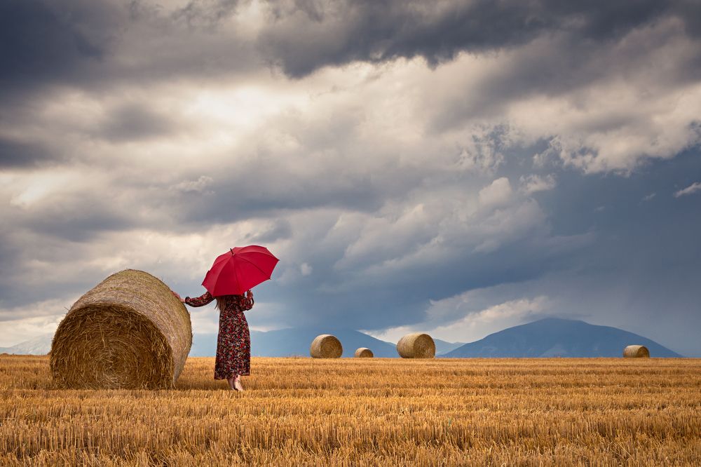 Photograph by Nikos Karampetakis