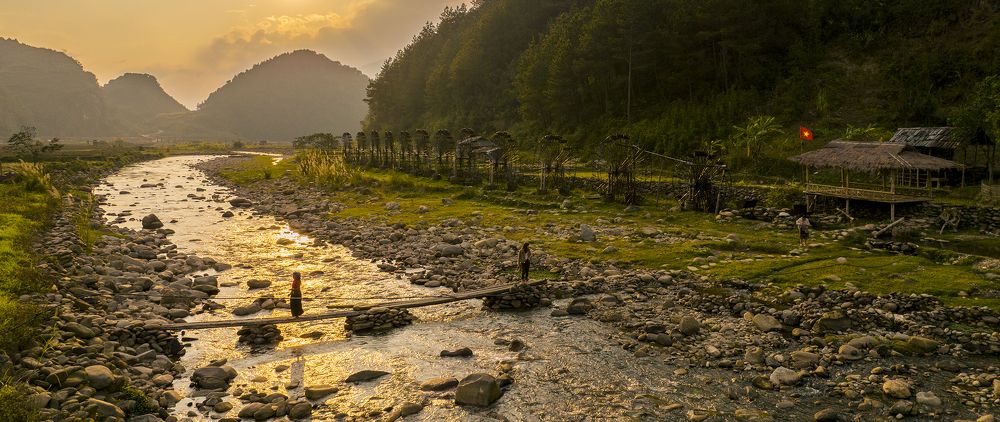 Photograph by Hải Nguyễn