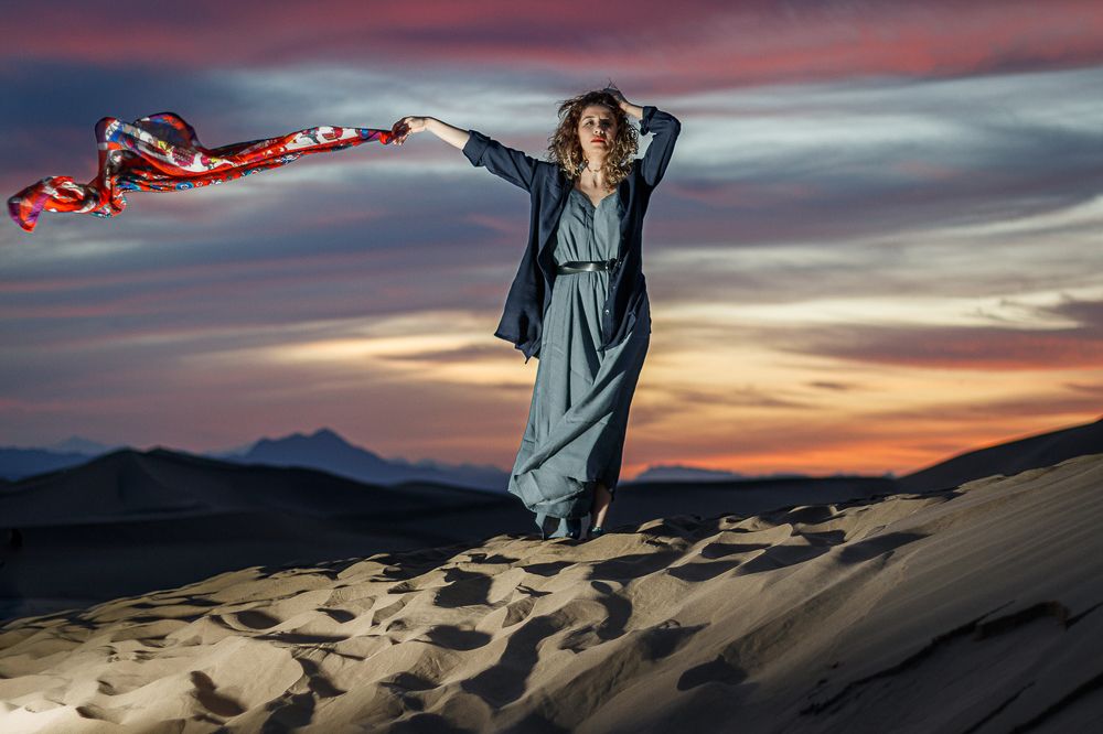 Karakal desert girl