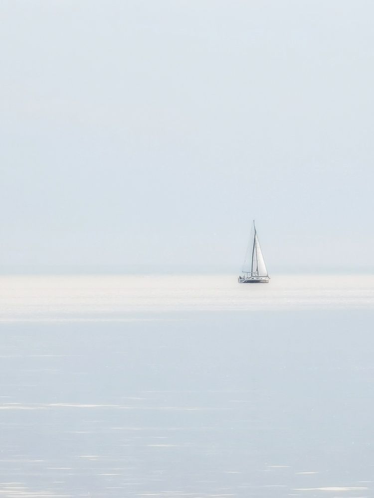 Белый парус