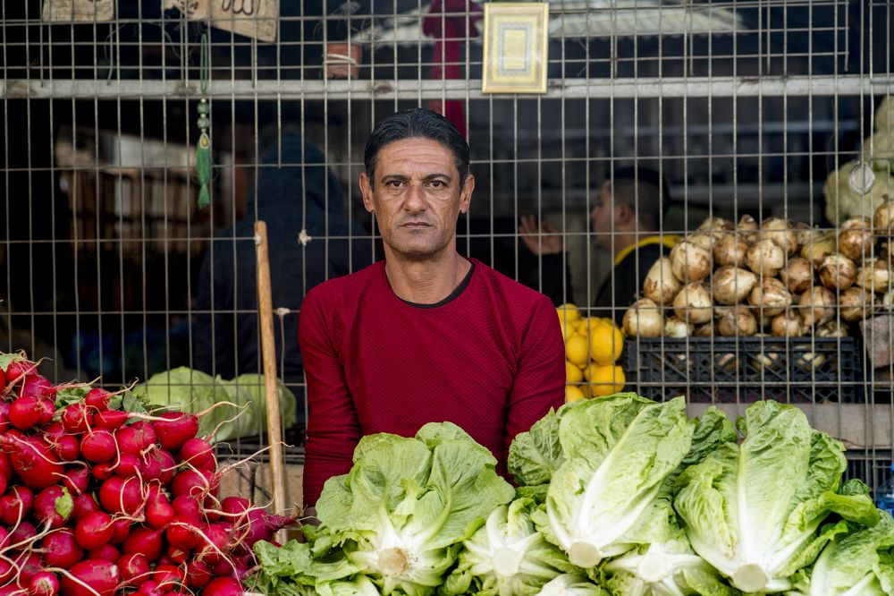 Продавец овощей