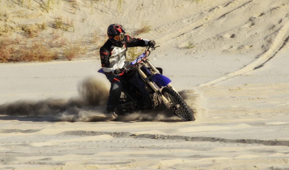 Гонка в песках...