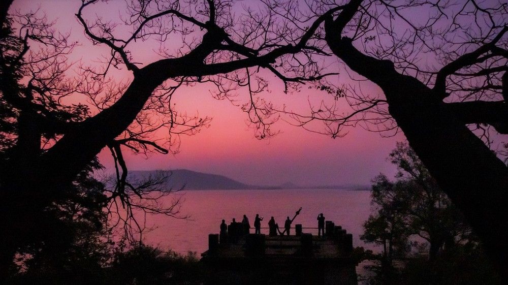 Waiting for Sunrise...