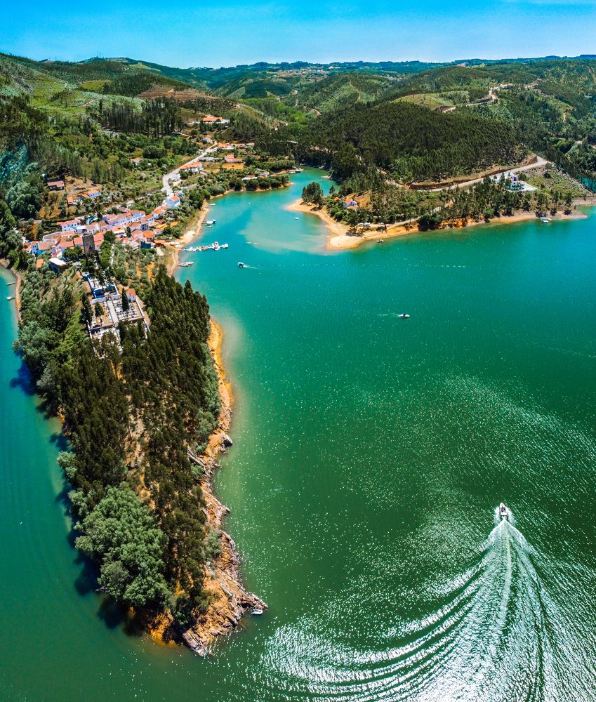 Photograph by Rui Santos