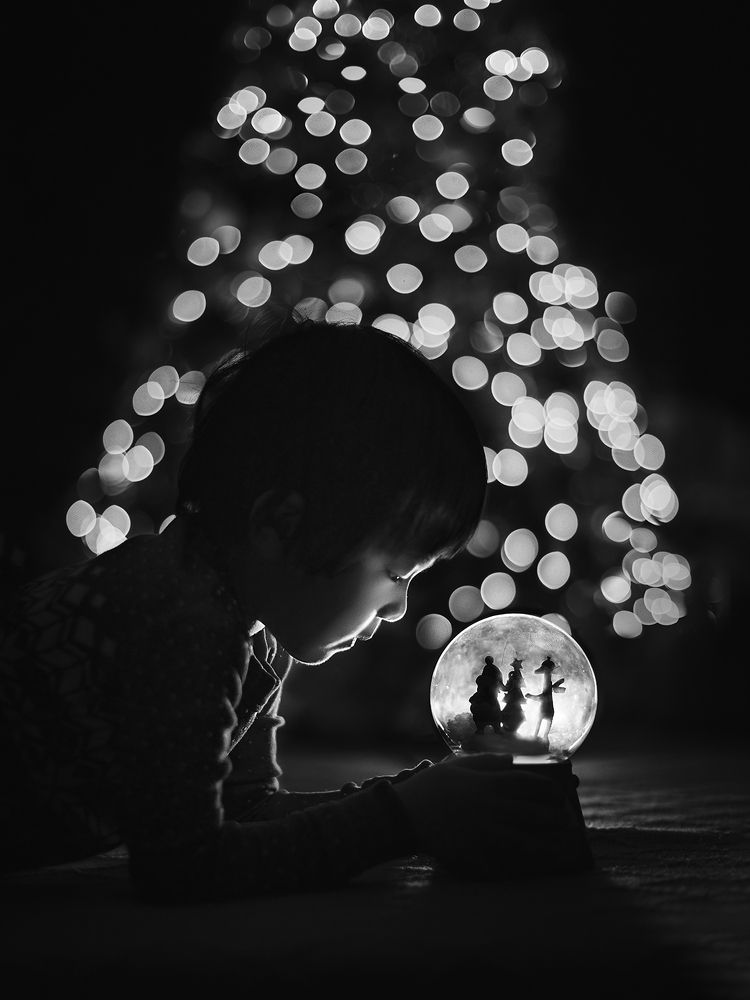 Photograph by Lu Huang