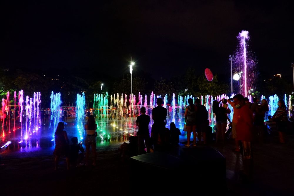 Musical Dancing Fountain at Kartilya ng Katipunan
