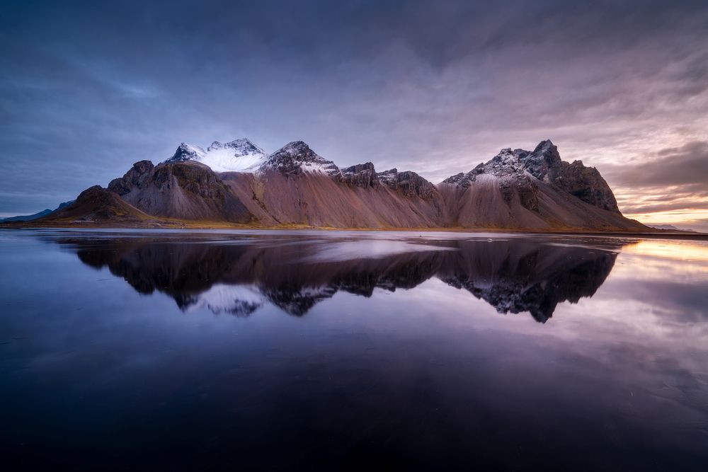 Photograph by Jonathan Sammartano