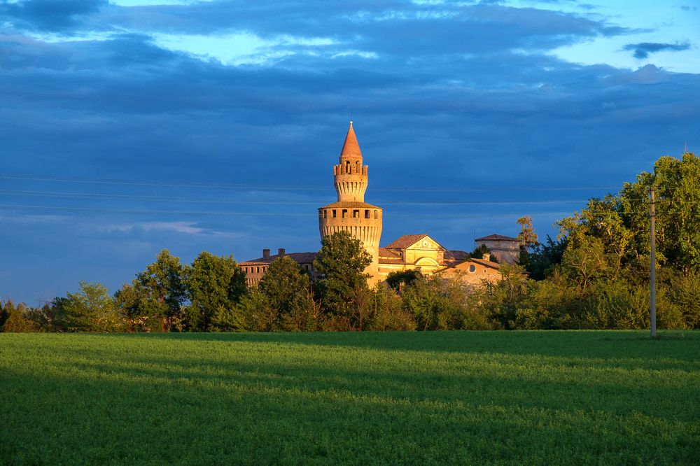 Photograph by Ling Noi