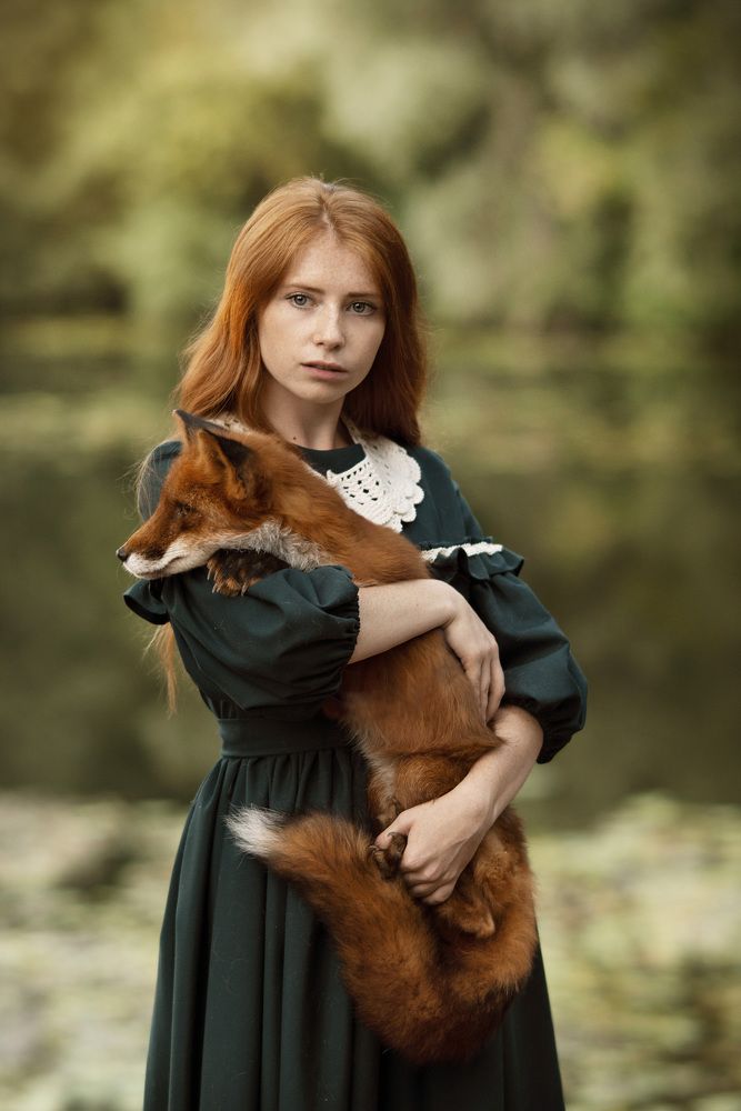 Девушка и лиса