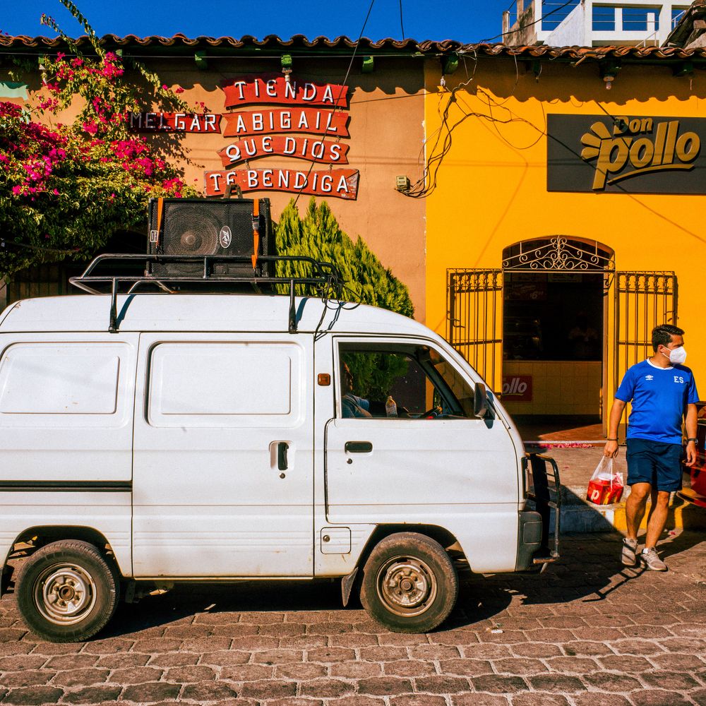 Photograph by Chutiphon Phisitthanadun