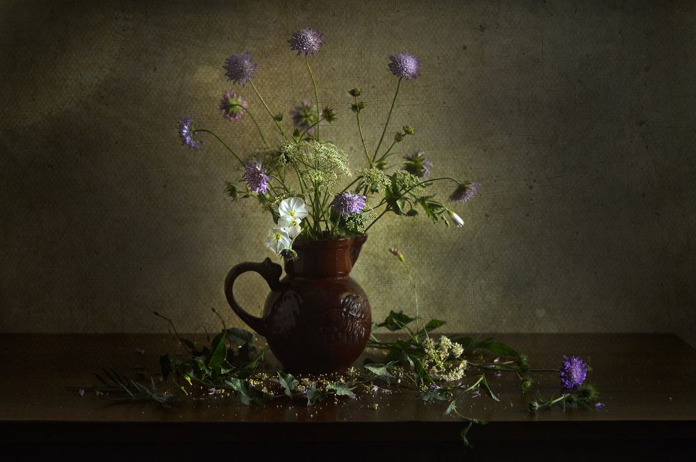 Три беленьких