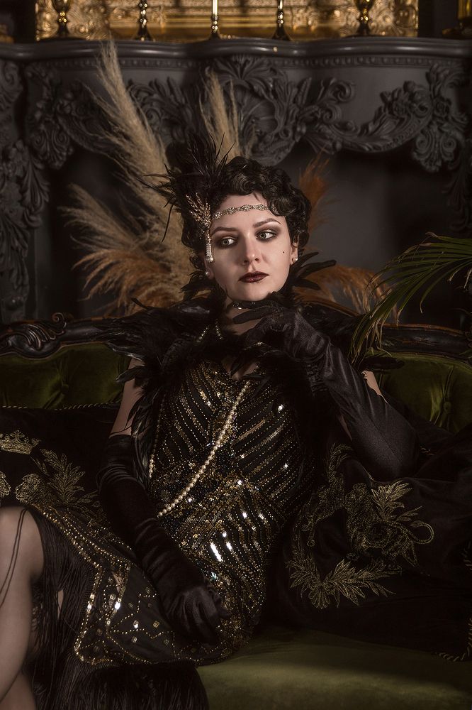 Midnight Masquerade - Valentina