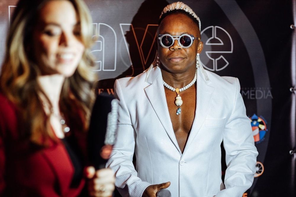 Фотография автора Евгений Величко