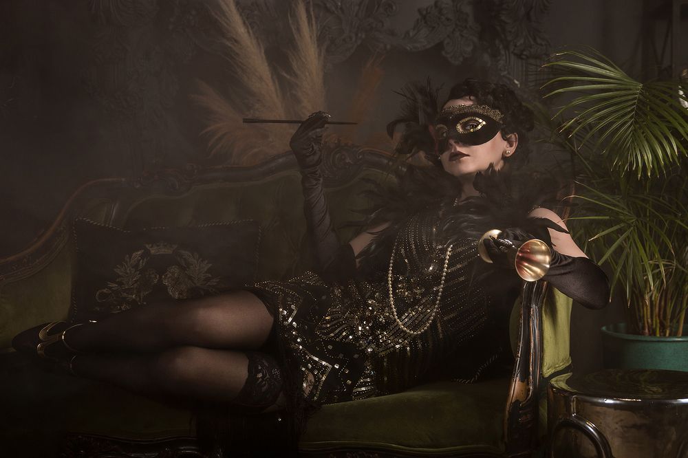 Midnight Masquerade - Valentina