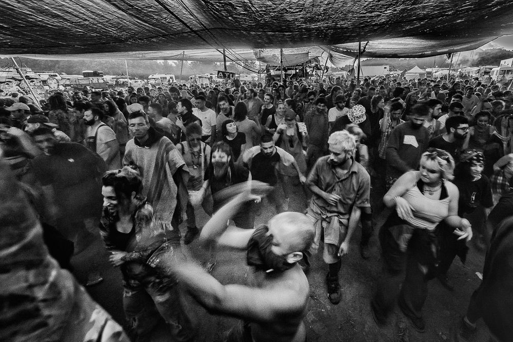 Photograph by Tito Paeshuyse