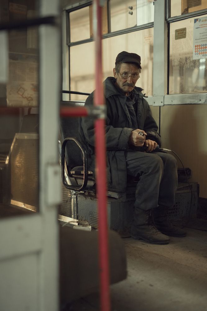 В троллейбусе