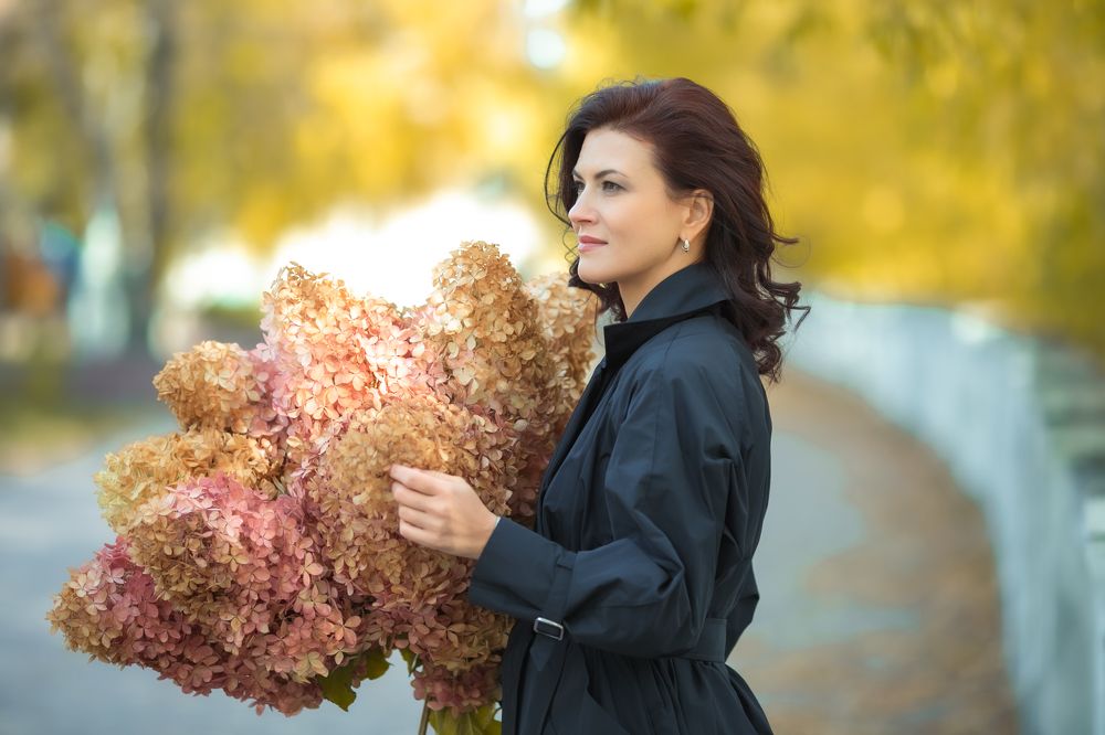 Родные люди.