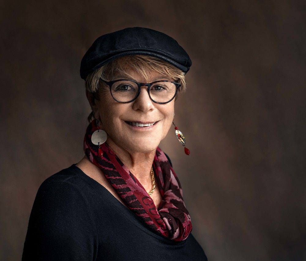 Тhe beauty of a woman only grows with passing years.3