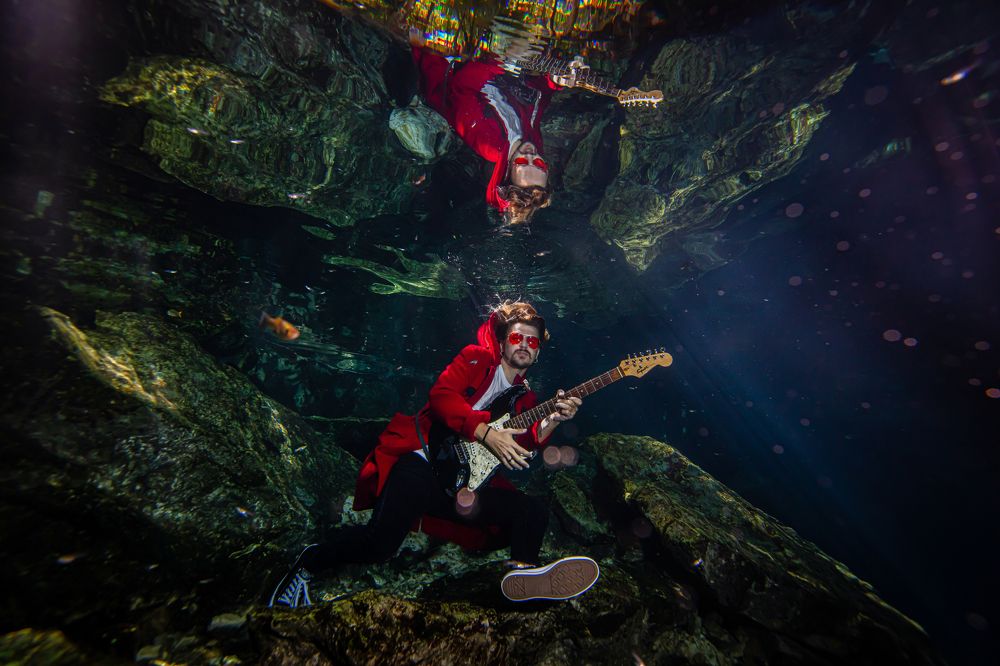 Photograph by Hernan Santiago