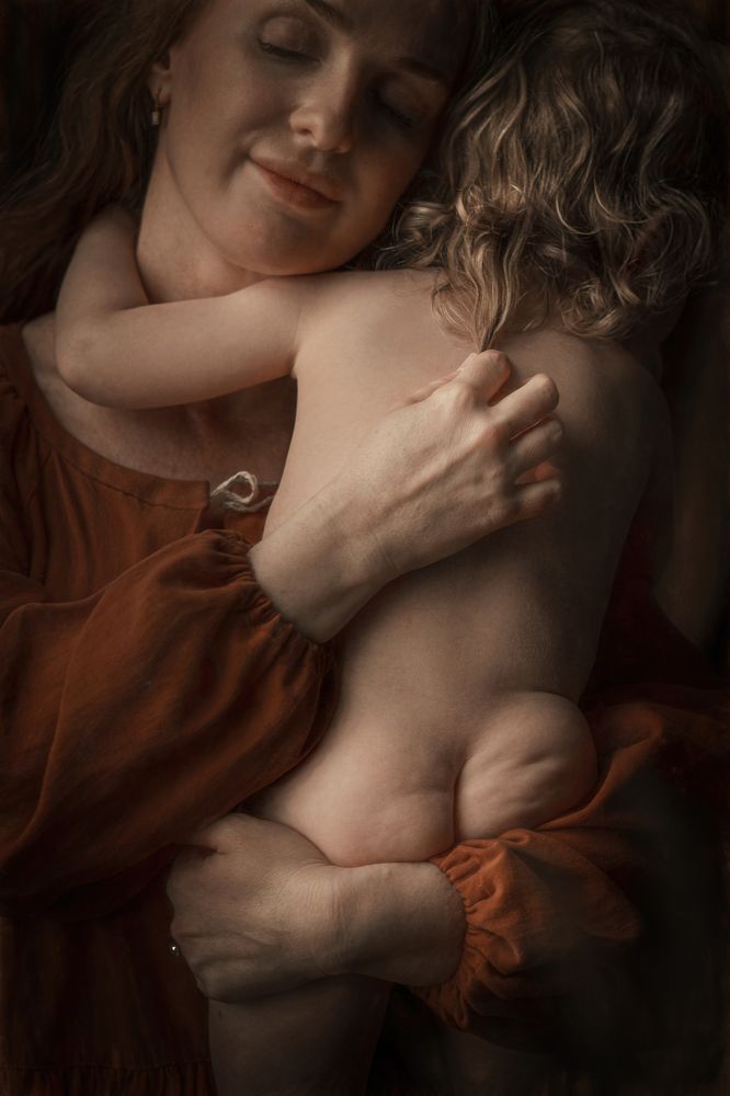 Мать и дитя