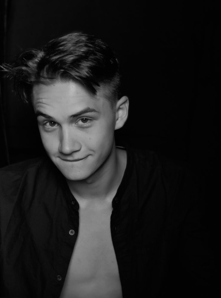 В душе я артист !