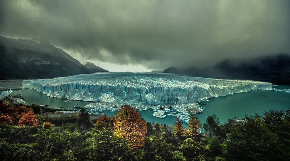 Photograph by jorge arnoten